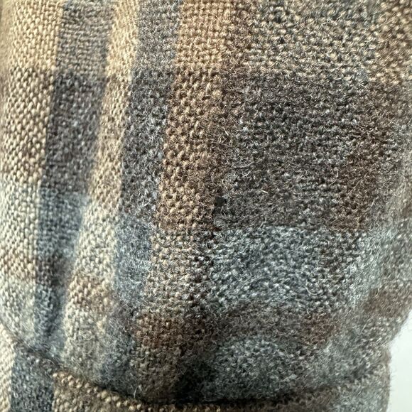 Pendleton Wool Shirt Mens Size M Plaid Brown Gray Distressed Vintage Loop - Picture 8 of 11